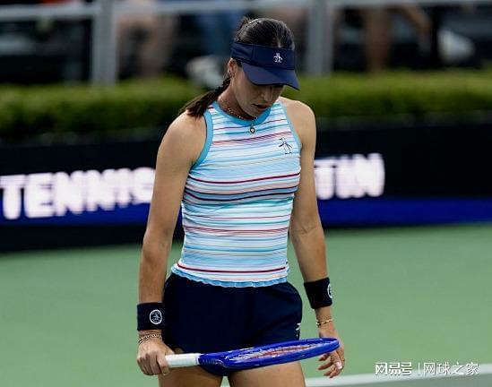 乐鱼体育-张帅决胜盘力竭无缘决赛，球迷支招梅总等快跑，小紫薇偷拿冠军