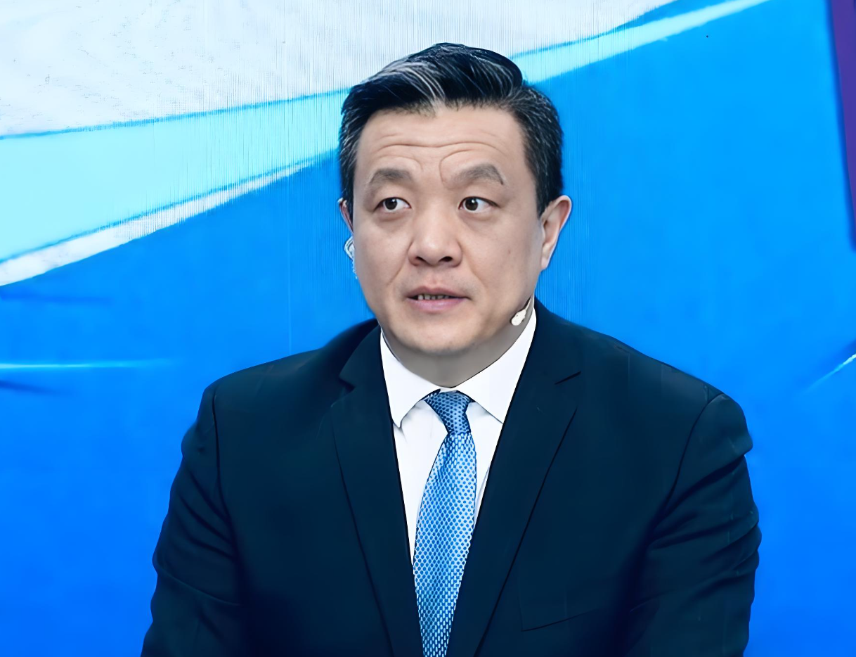 乐鱼官网官方网站-男篮赢7分！杨健大赞1人：能攻能守，起到了奇兵的作用