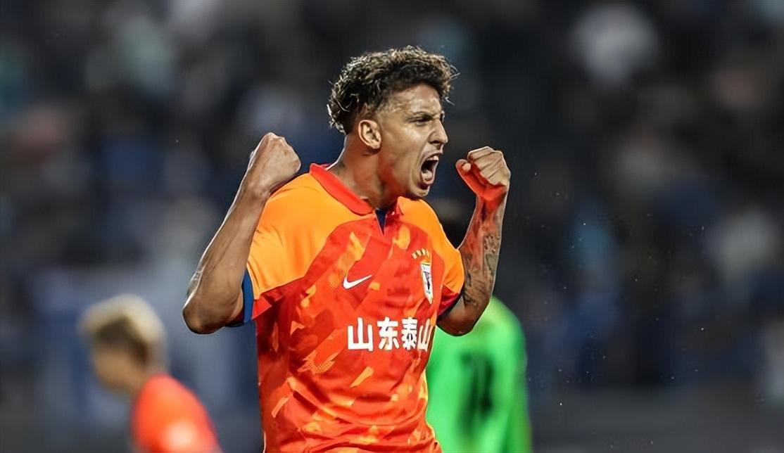 欢迎使用乐鱼app-鲁能二队全力冲甲!未来将从一线队借调四位王牌,让他们踢核心