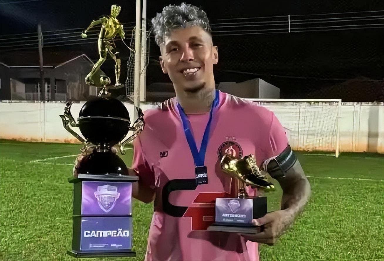 欢迎使用乐鱼app-鲁能二队全力冲甲!未来将从一线队借调四位王牌,让他们踢核心